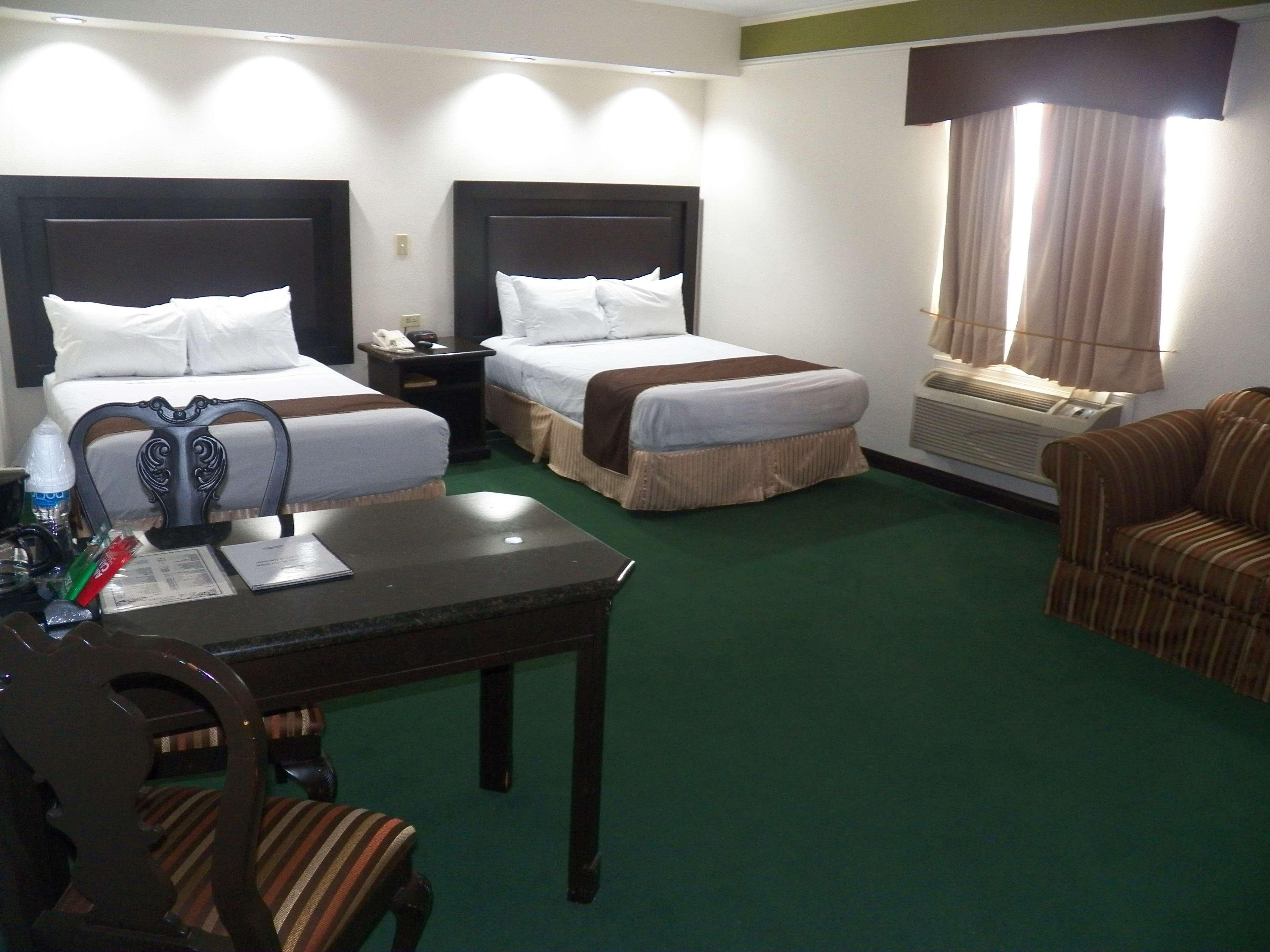 Best Western Hotel Plaza Matamoros Eksteriør billede