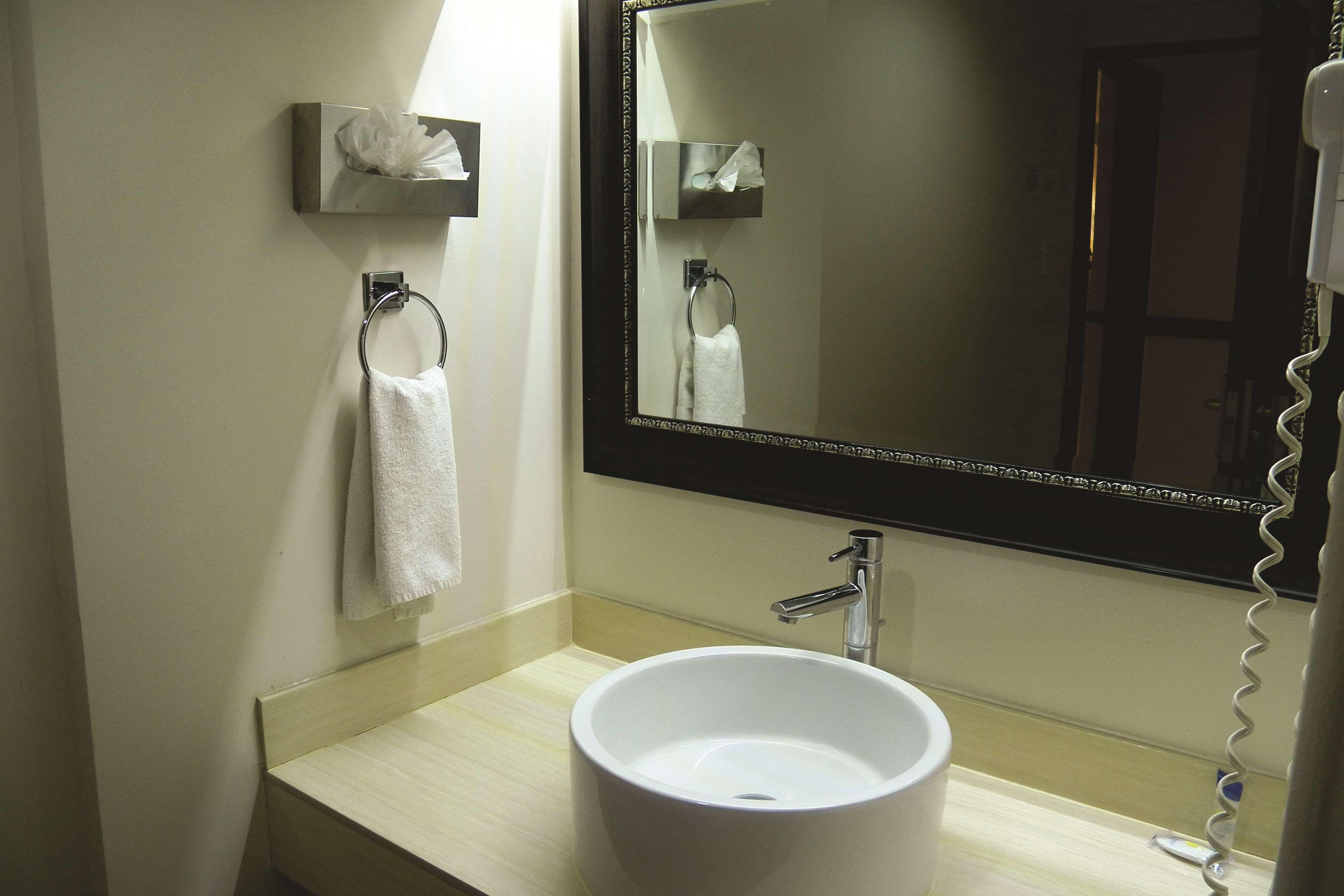 Best Western Hotel Plaza Matamoros Eksteriør billede