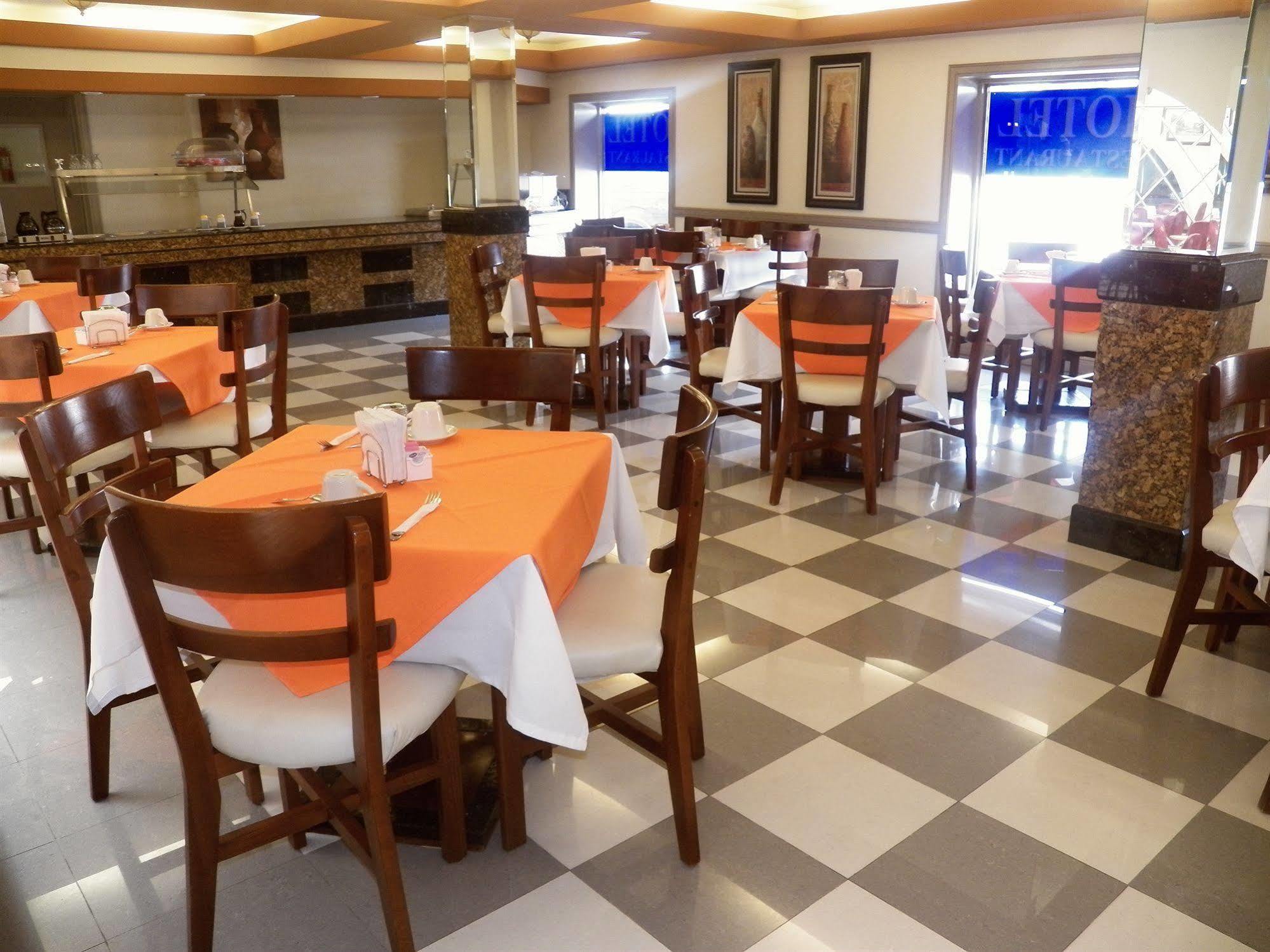 Best Western Hotel Plaza Matamoros Eksteriør billede