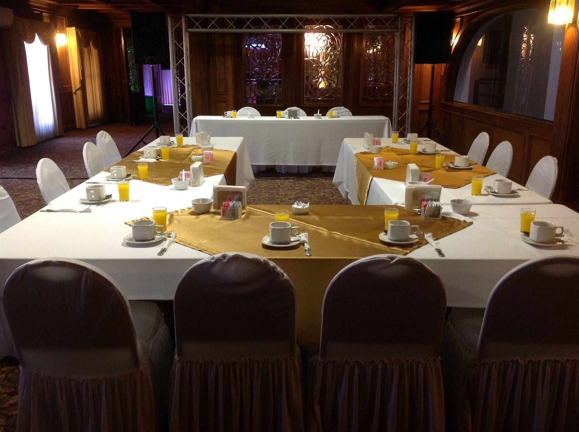 Best Western Hotel Plaza Matamoros Eksteriør billede
