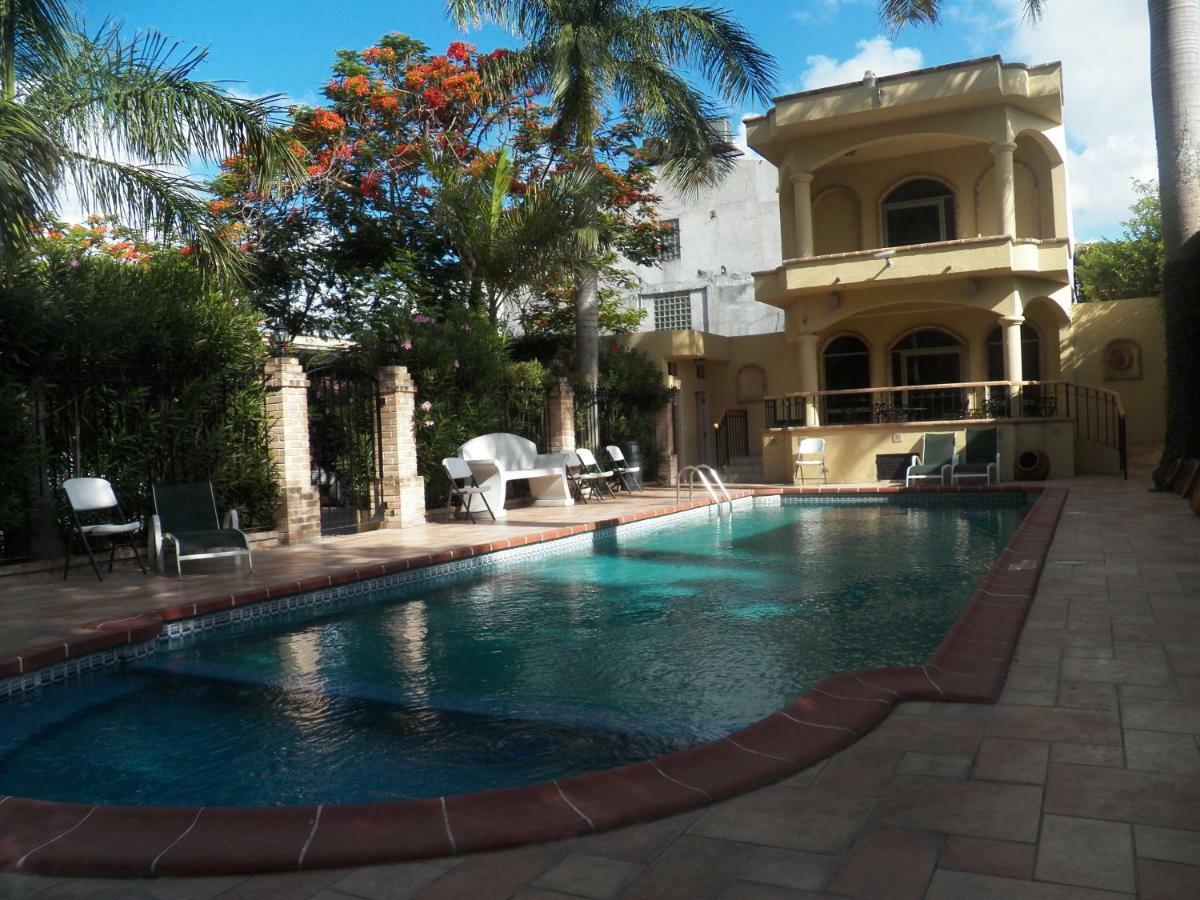 Best Western Hotel Plaza Matamoros Eksteriør billede